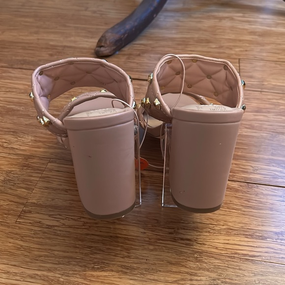 Primark Pink Quilted Studded Block Heels - Picture 4 of 6